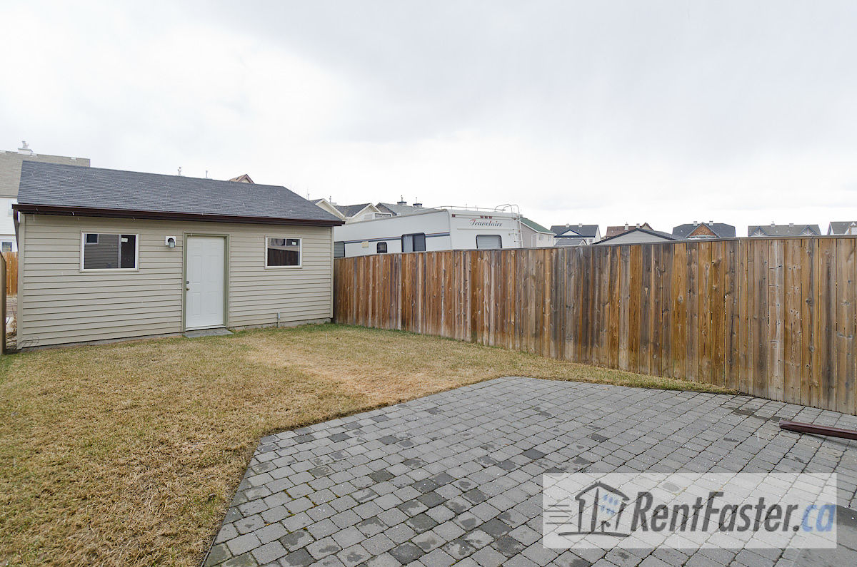 DUPLEX IN SE COMMUNITY OF "ELGIN" RentEasy.ca