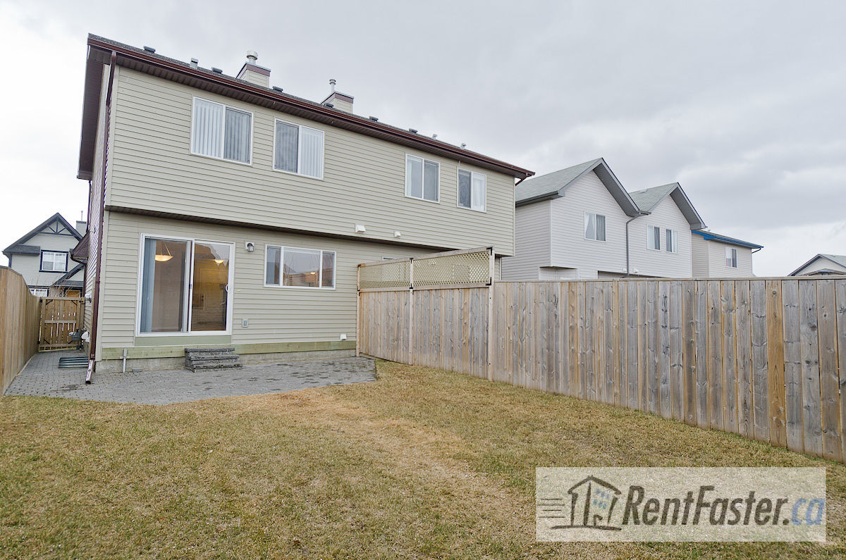 DUPLEX IN SE COMMUNITY OF "ELGIN" RentEasy.ca